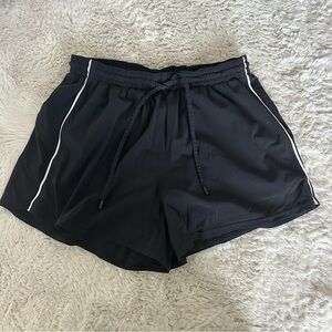 Lululemon court rival high-rise shorts 3 in